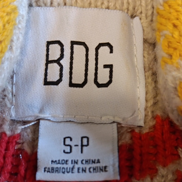 BDG Rian Lace-Up Sweater In Multi-red Color - Picture 7 of 11